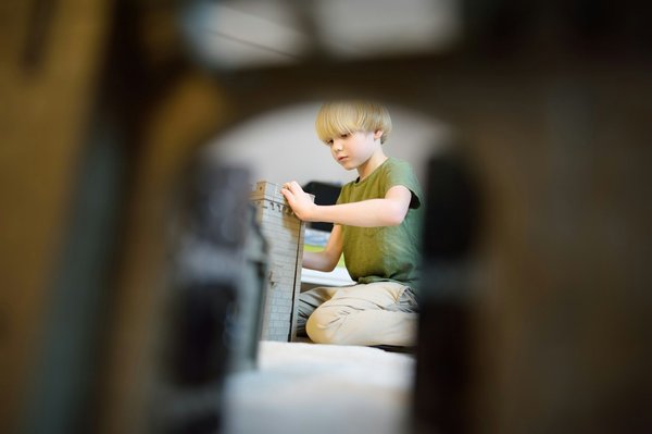 Le siège auto de voyage pliable : pratique et essentiel